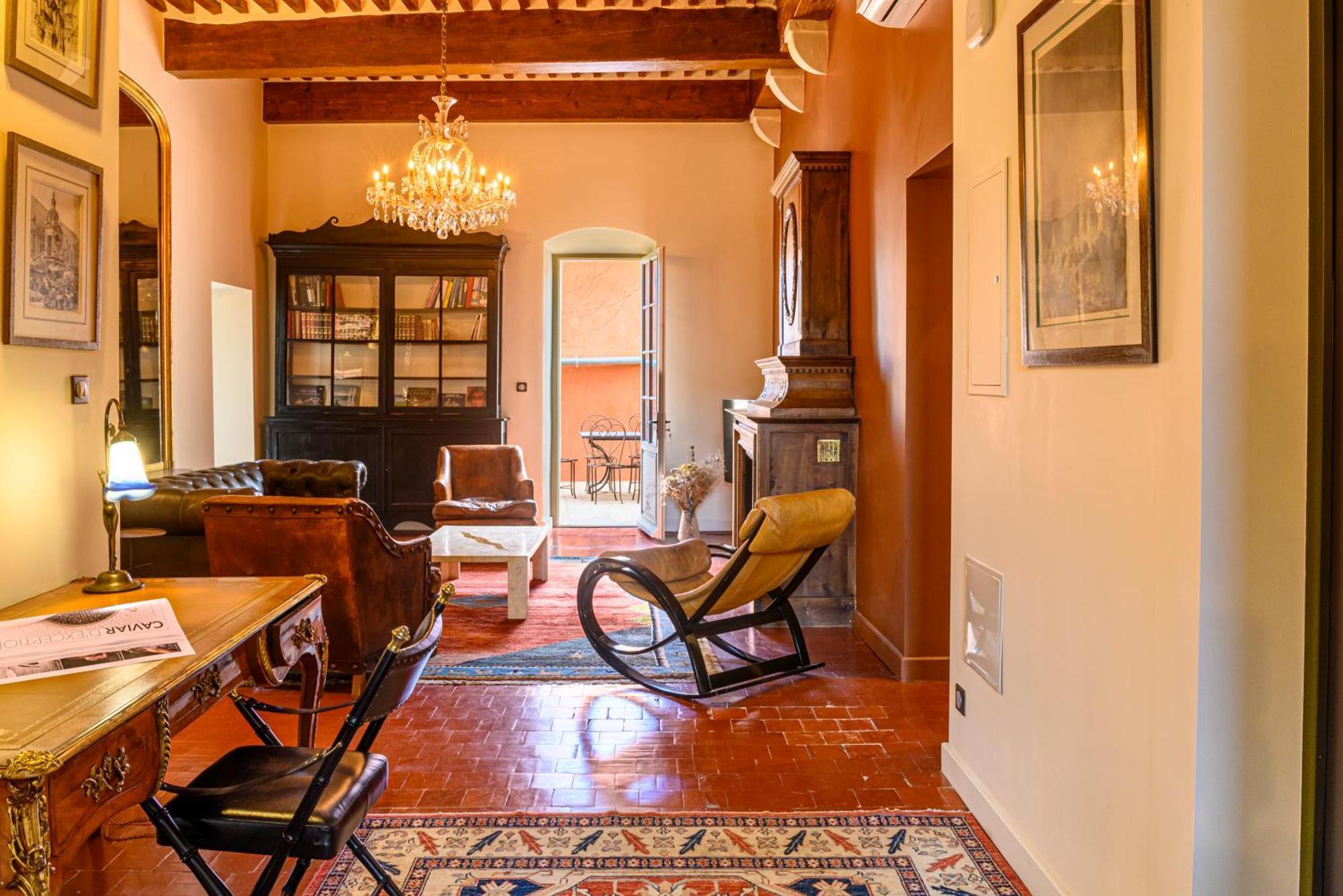 Palais Aoma, Hotel Particulier De Luxe En Provence L'Isle-sur-la-Sorgue Bagian luar foto